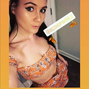 Two piece set floral